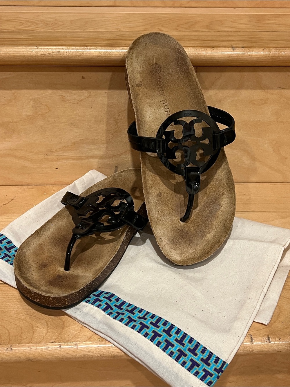 Black Patent Thong Sandals